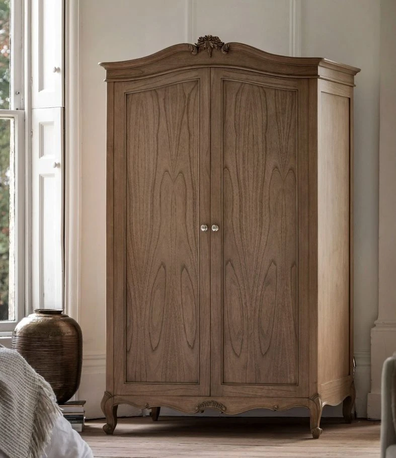 Chic Wardrobe